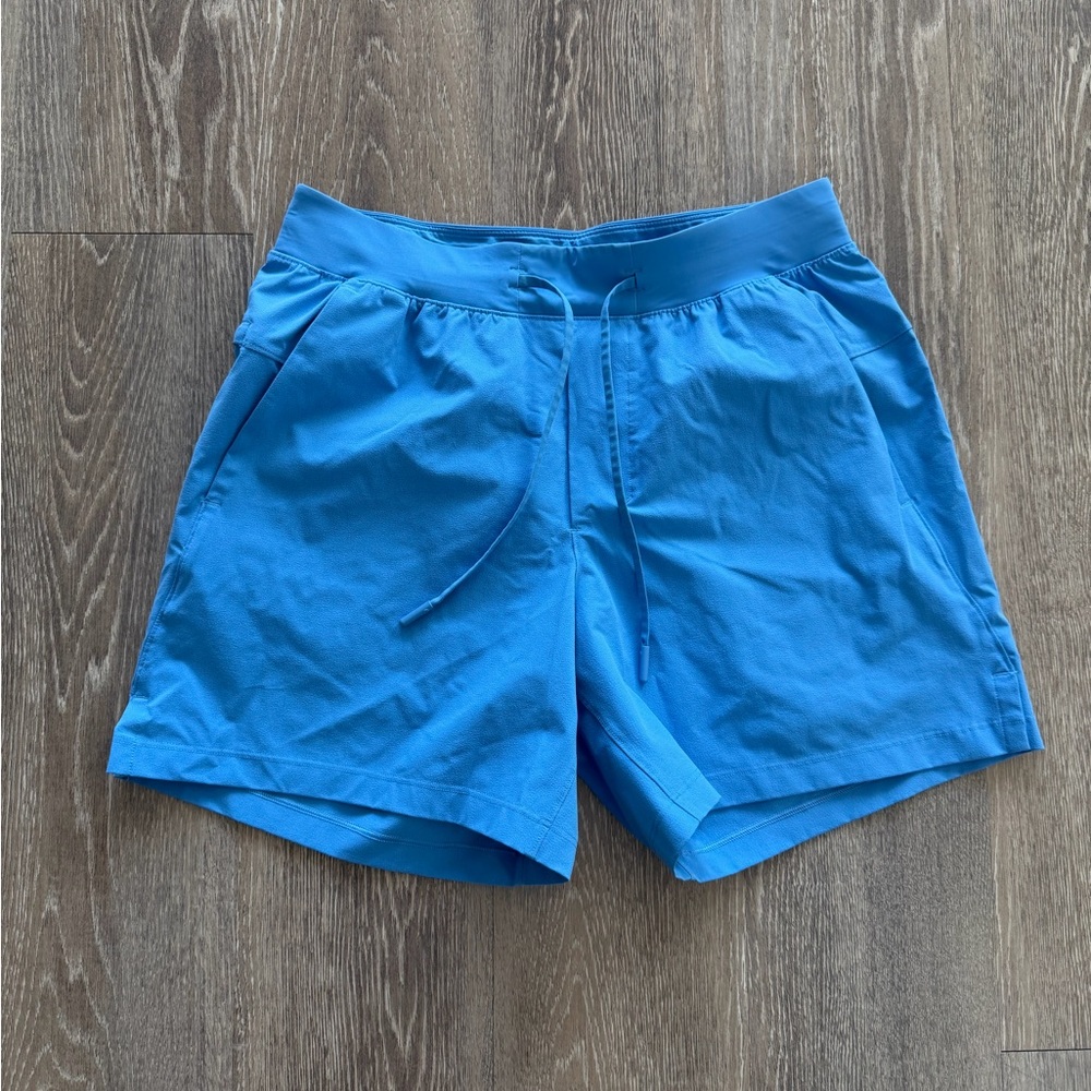 Lululemon zeroed shorts